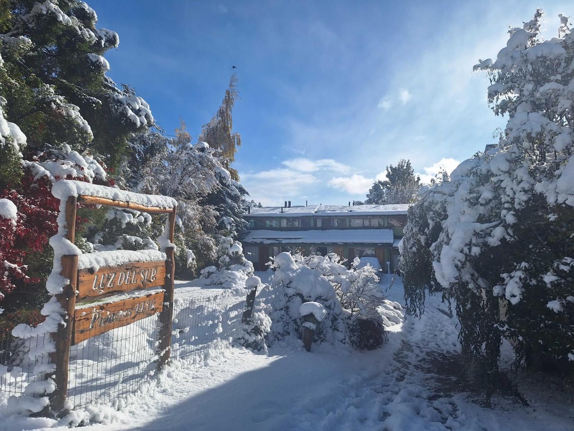 Bungalows Luz Del Sur San Carlos de Bariloche Esterno foto